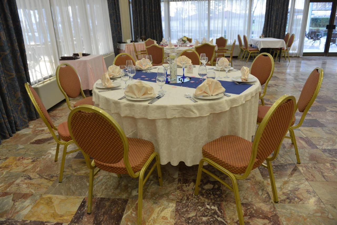 Hotel Bellevue Szkopje Kültér fotó